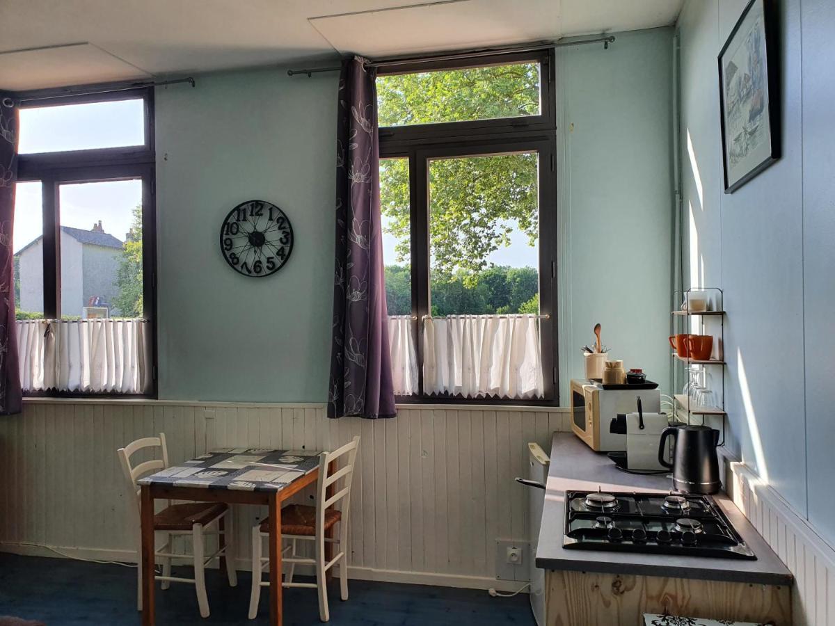 Camping Des 2 Rives- Chambres Etang-sur-Arroux Exteriér fotografie